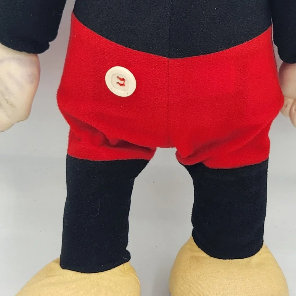 Vintage 1970s Marching Mickey Mouse Plush Doll Hasbro Walt Disney‎